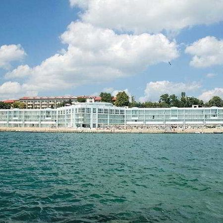 Dolphin Marina Hotel Saints Constantine and Helena Exterior photo