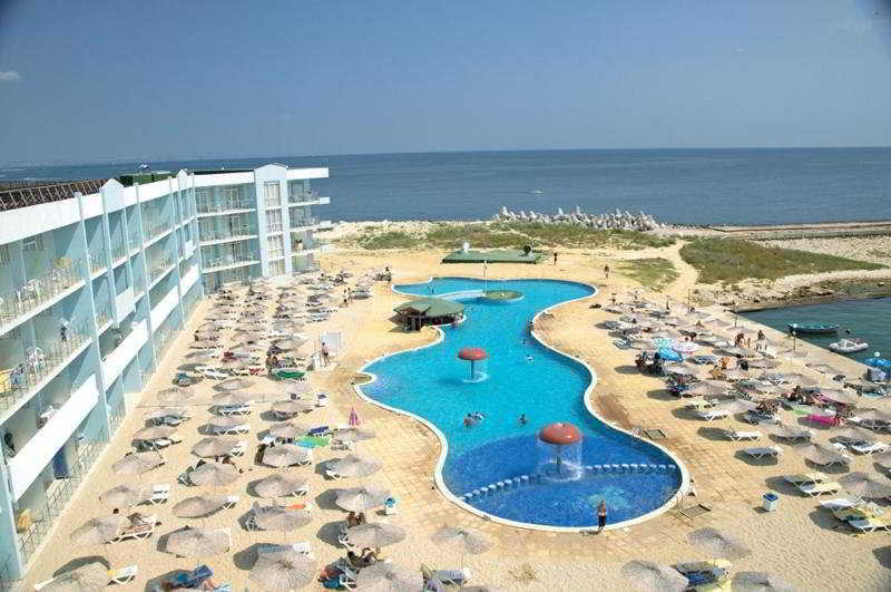 Dolphin Marina Hotel Saints Constantine and Helena Exterior photo